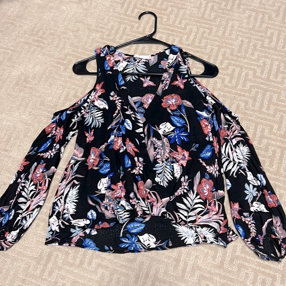Fluttery light blouse